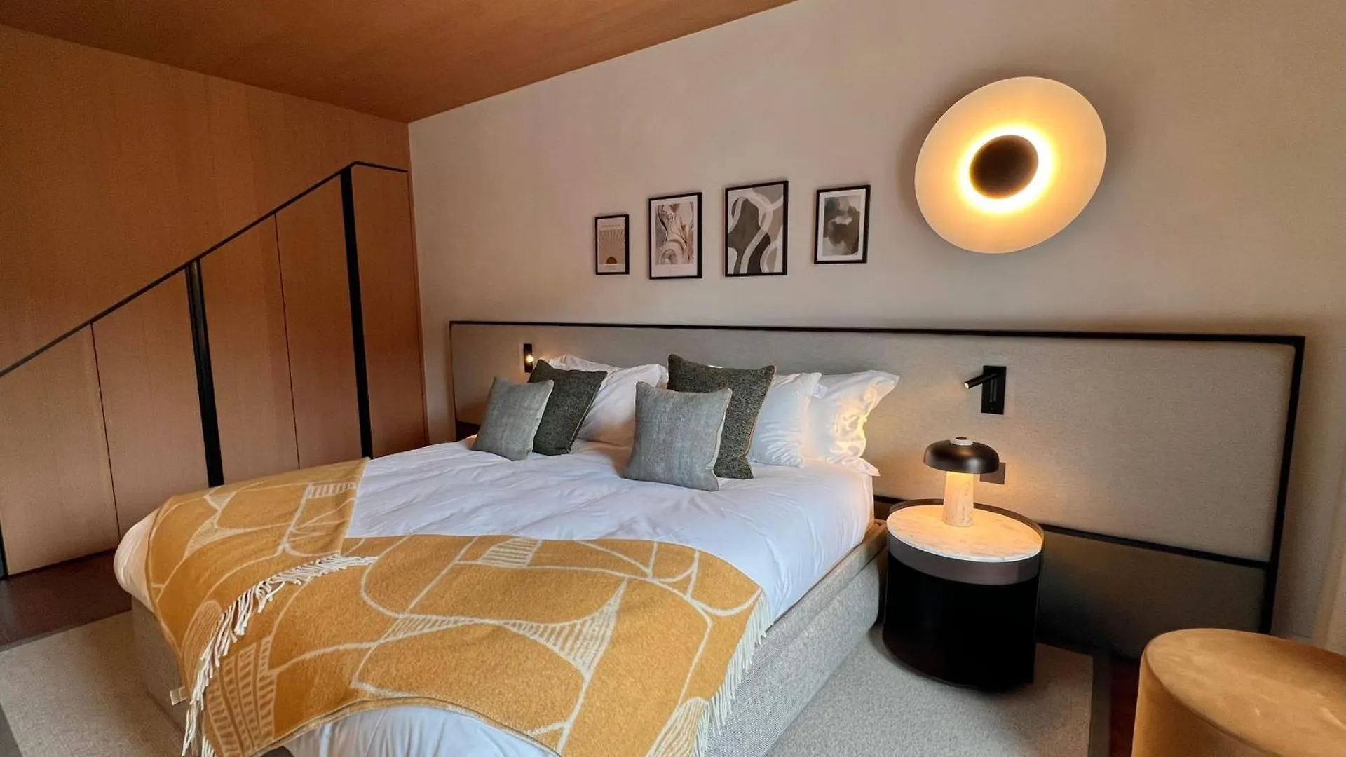 Lodge Elan Megeve 0*,  France