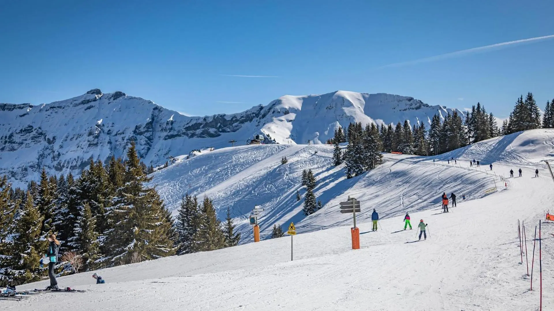 Lodge Elan Megeve 0*,  France