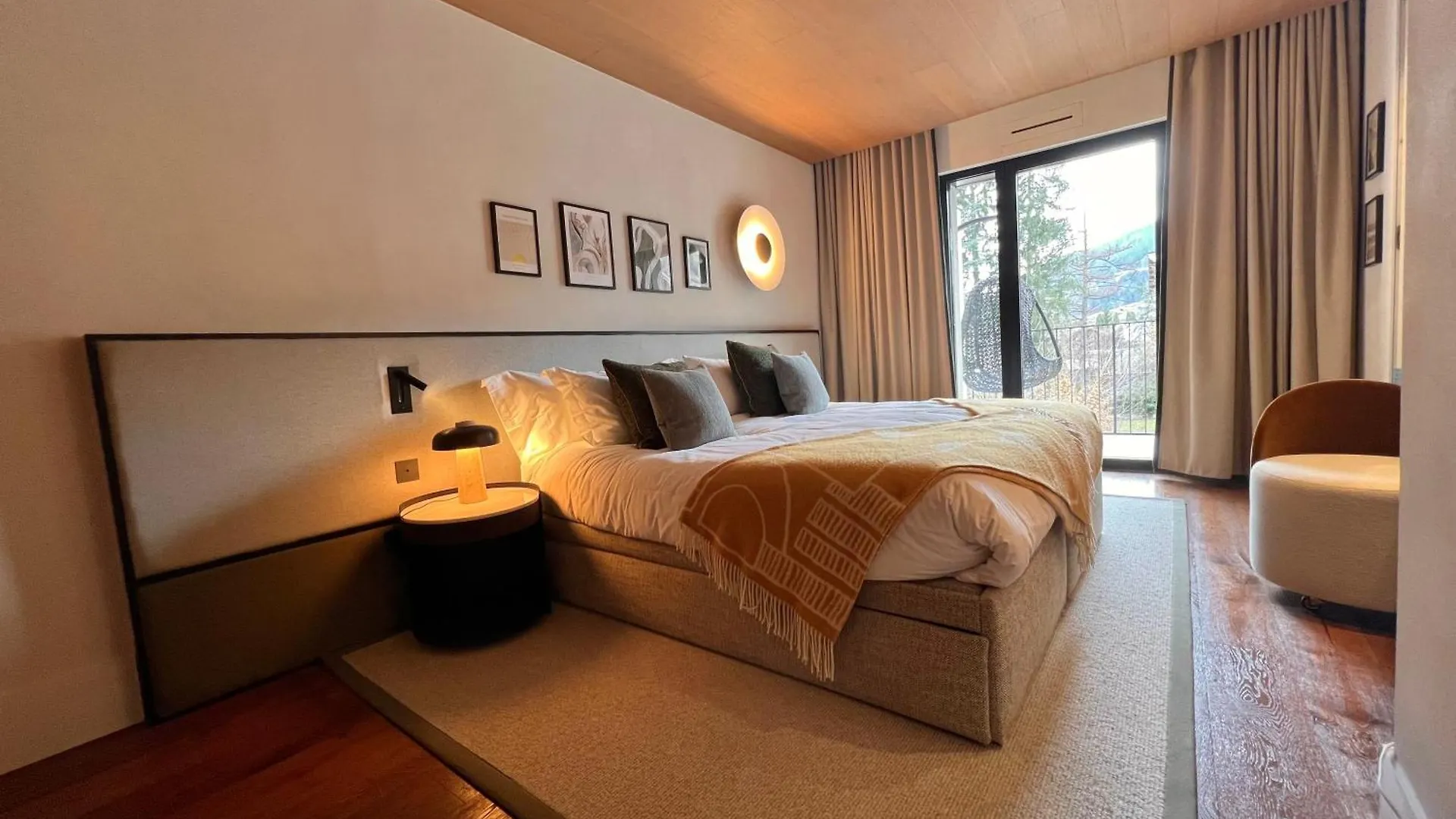 Lodge Elan Megeve 0*,